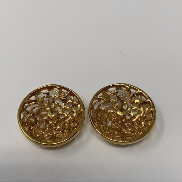 Gold Tone Circle Dome Floral Swirl Large Stud Earrings - Picture 3 of 6